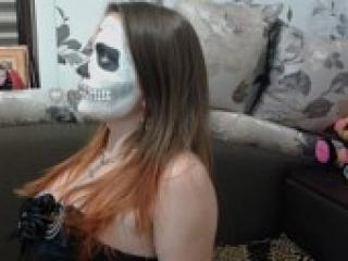 Erotinis vaizdo pokalbis daffni