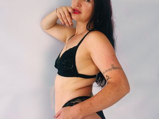 Erotinis vaizdo pokalbis dahianaruiz