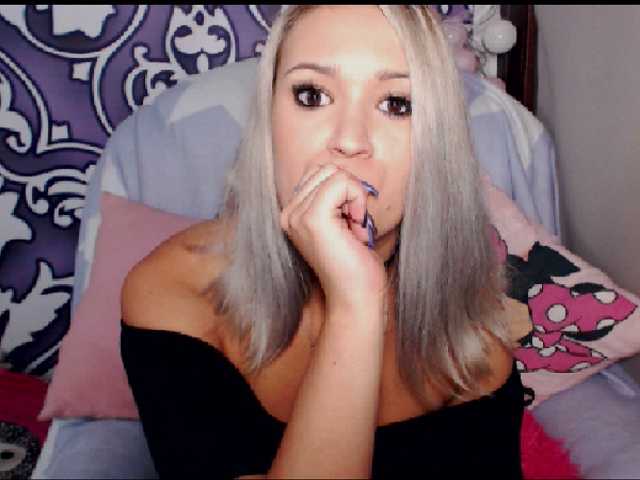 Transliacijos ekrano nuotraukos DaisyLovve
