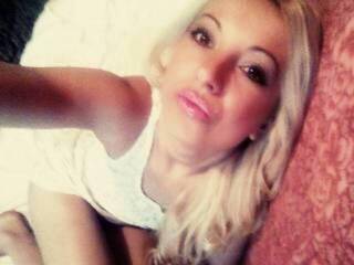 Erotinis vaizdo pokalbis dameokeanna