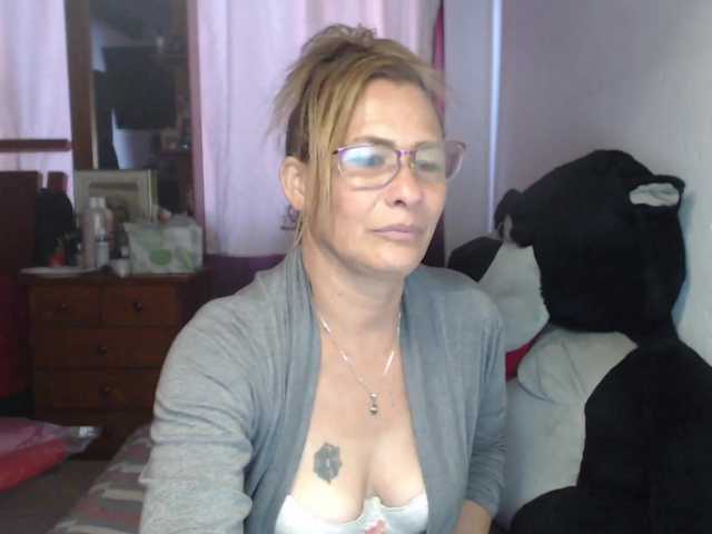 Transliacijos ekrano nuotraukos Daniela-hot1