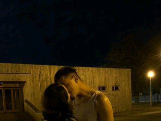 Erotinis vaizdo pokalbis Daniela-Matache