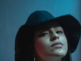 Erotinis vaizdo pokalbis dannacooper