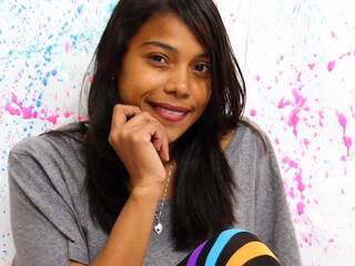 Erotinis vaizdo pokalbis Dannadolfy