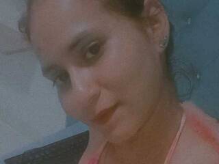 Erotinis vaizdo pokalbis daphnelopez