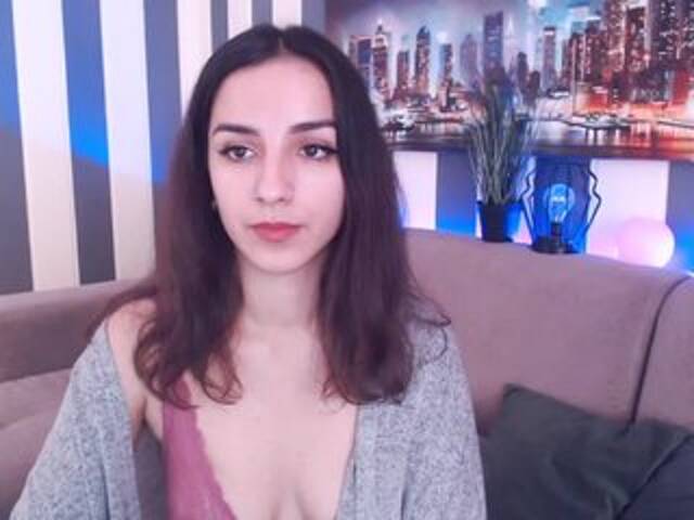 Transliacijos ekrano nuotraukos DaphneMoss