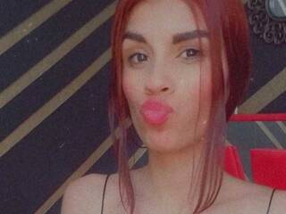 Erotinis vaizdo pokalbis DaphneTaylor