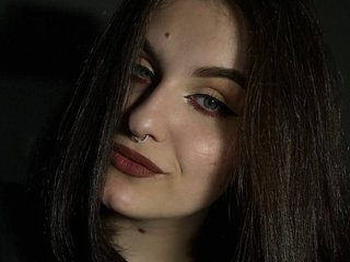 Erotinis vaizdo pokalbis Dark-Shine