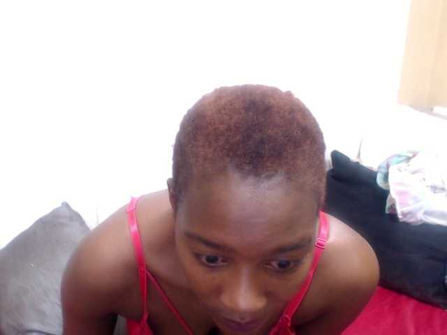 Transliacijos ekrano nuotraukos DarkDolySpark