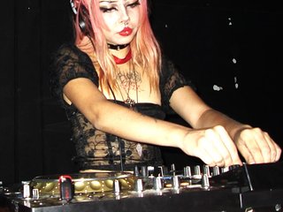 Erotinis vaizdo pokalbis djputridangel