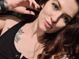 Erotinis vaizdo pokalbis darkelements