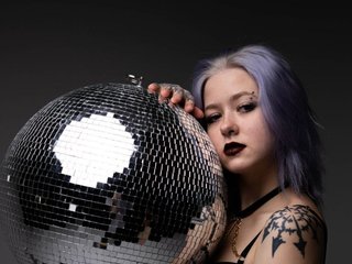 Erotinis vaizdo pokalbis DARKIRIS