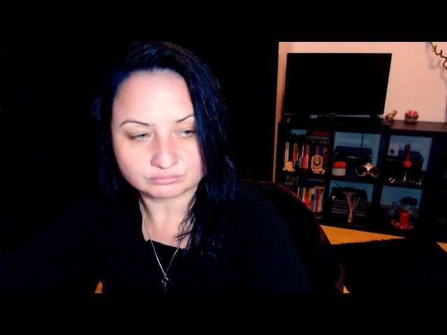 Transliacijos ekrano nuotraukos KinkyDomina