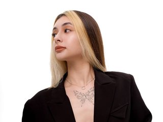 Erotinis vaizdo pokalbis DarlaBelle