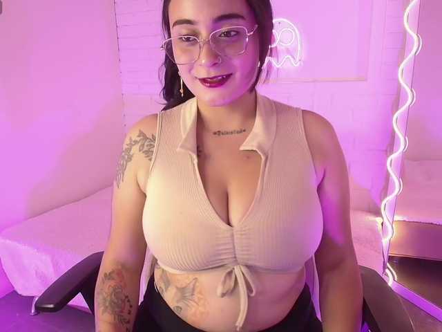 Transliacijos ekrano nuotraukos Darling-tay