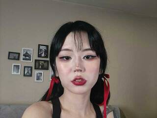 Erotinis vaizdo pokalbis DarlingNora