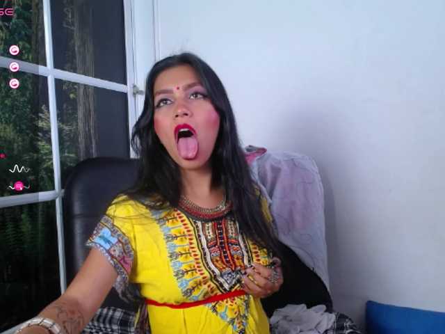 Nuotraukos darshajaya Hello guys!! I am new here ... I have Lovense Lush INSIDE IN MY PUSSY level Special 11*22*33*44*55*66*77*88 make my pussy happy