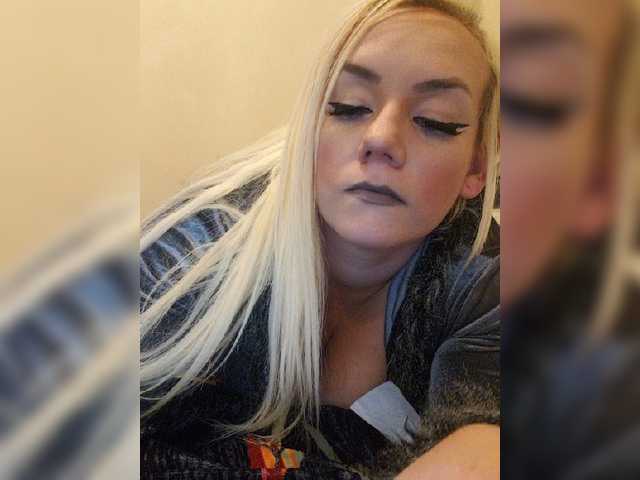 Transliacijos ekrano nuotraukos DaughtersPlay