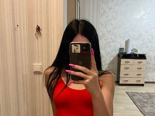 Erotinis vaizdo pokalbis Dawnbreaker-