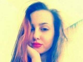 Erotinis vaizdo pokalbis dayna