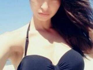 Erotinis vaizdo pokalbis daynaa