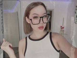 Erotinis vaizdo pokalbis Shine_Stasya