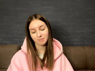 Erotinis vaizdo pokalbis DeberaWarsham