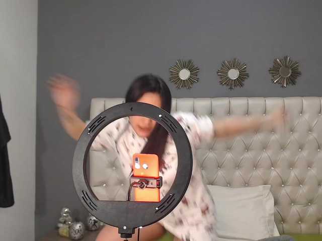 Transliacijos ekrano nuotraukos DeboraDreams