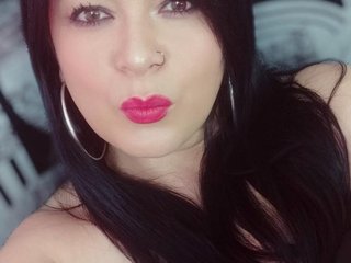 Erotinis vaizdo pokalbis deepselena8