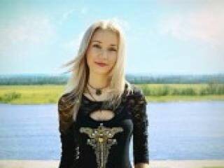 Erotinis vaizdo pokalbis demida20