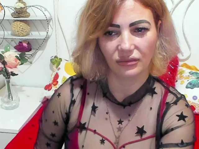 Transliacijos ekrano nuotraukos DemiSweet