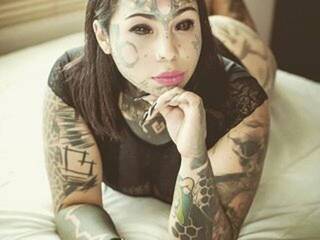 Erotinis vaizdo pokalbis Demon-Girl