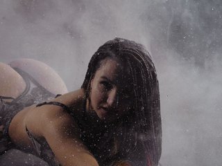 Erotinis vaizdo pokalbis Demon-Girl