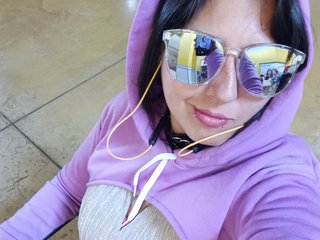 Erotinis vaizdo pokalbis DerryCooper