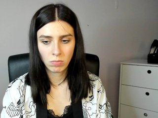 Erotinis vaizdo pokalbis desirePIA
