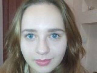 Erotinis vaizdo pokalbis devilina