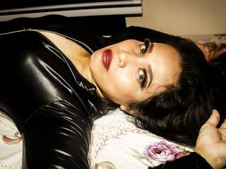 Erotinis vaizdo pokalbis Devorasmith