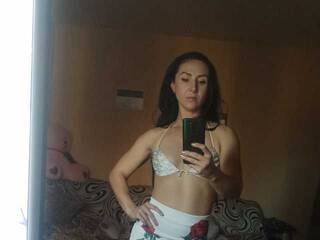 Erotinis vaizdo pokalbis Diamond-1-1