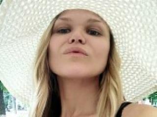 Erotinis vaizdo pokalbis diannasky