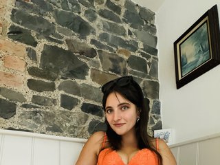 Erotinis vaizdo pokalbis DInaraXRose