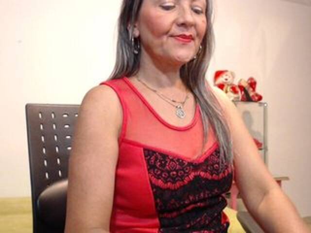 Transliacijos ekrano nuotraukos SquirtNstyGrl