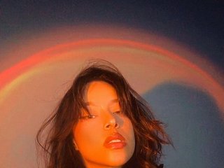 Erotinis vaizdo pokalbis DirtyLittleSlut