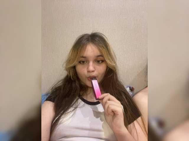 Transliacijos ekrano nuotraukos disexyy
