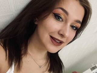 Erotinis vaizdo pokalbis Disha-Lee