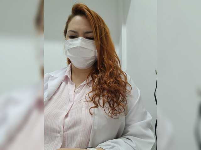 Nuotraukos Doctora-Danna At office... between patients fuck me...have DILDOS here..we can to do ALL MY MENU LOVENSE INTO MY PUSSY* Let's fuck harder