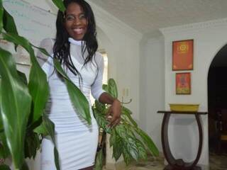 Erotinis vaizdo pokalbis DolcePinkPuss