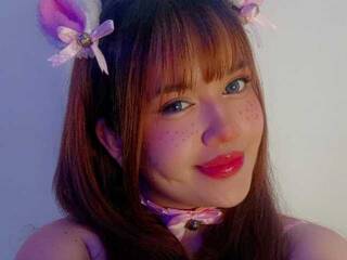 Erotinis vaizdo pokalbis Dollielove