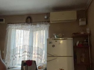 Erotinis vaizdo pokalbis Dollye