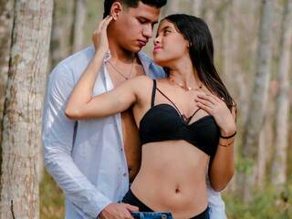 Erotinis vaizdo pokalbis DomAndRose