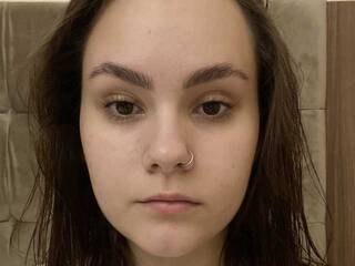 Erotinis vaizdo pokalbis DongMcclurkin